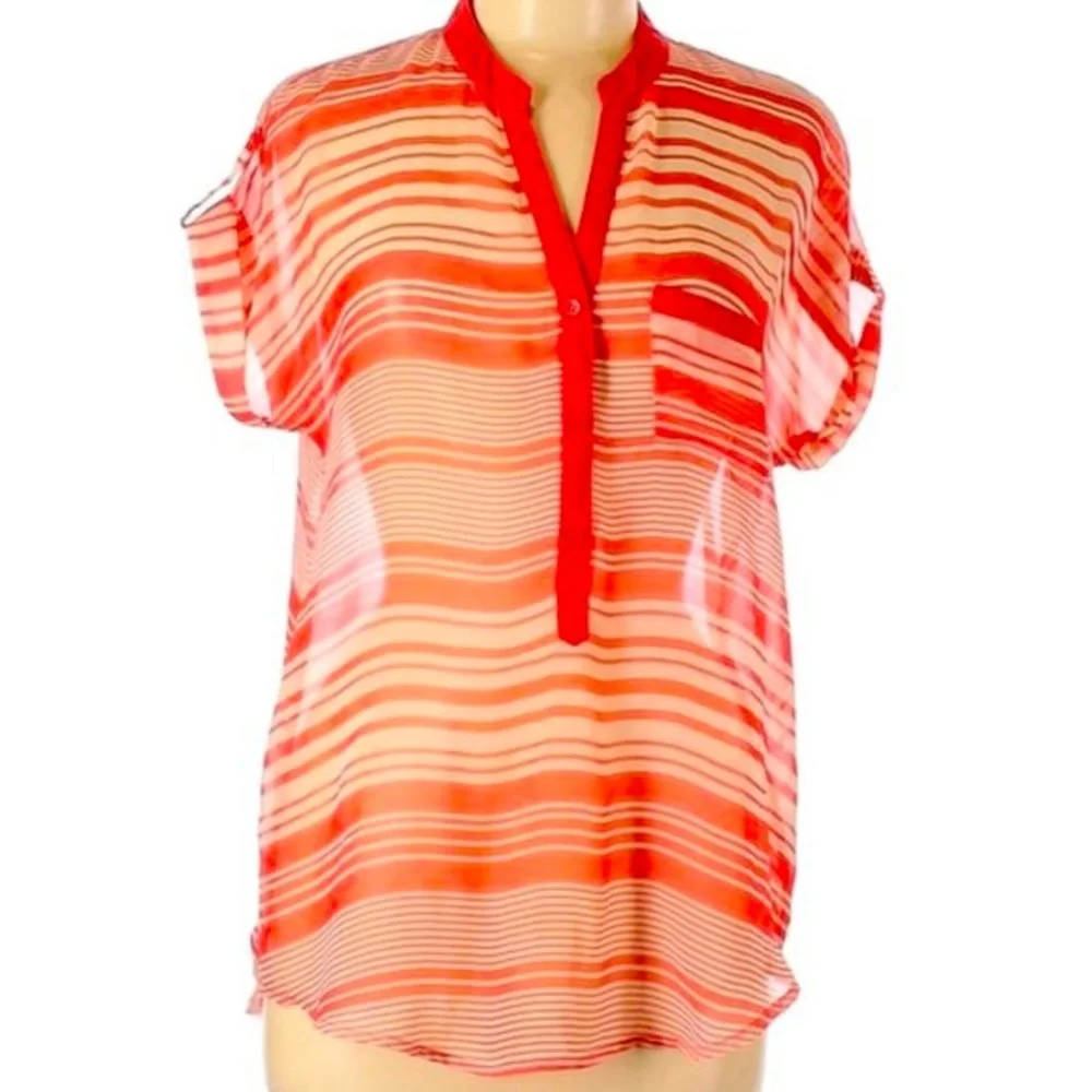 Olive and Oak Short Sleeve Blouse Sheer Size Small - Picture 1 of 13